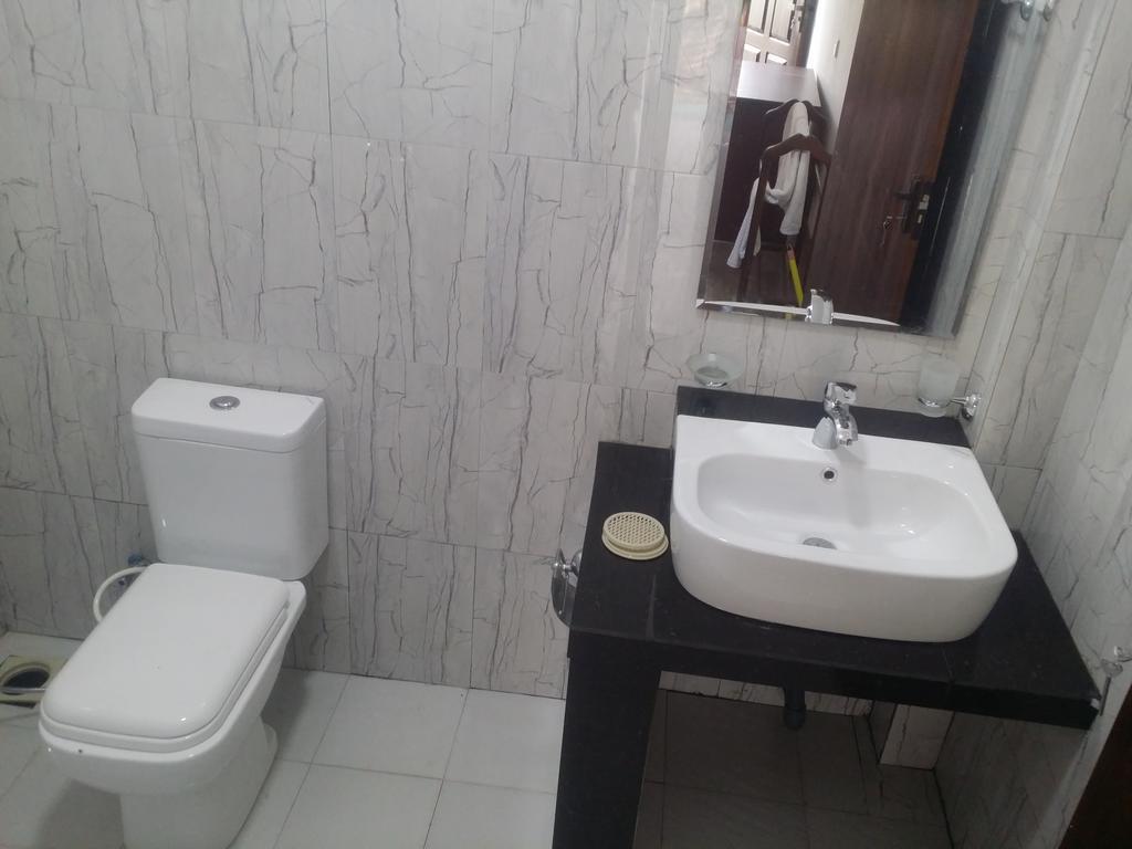 White Heart Hotel เอลลา ภายนอก รูปภาพ