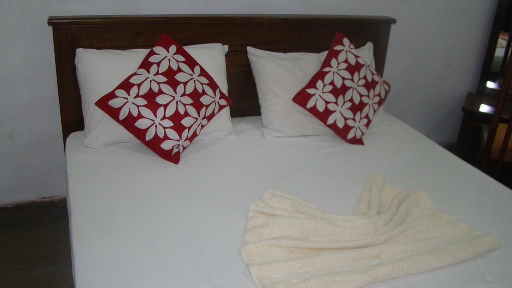 White Heart Hotel เอลลา ภายนอก รูปภาพ